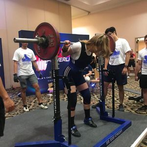 Meet your Posher, Avery